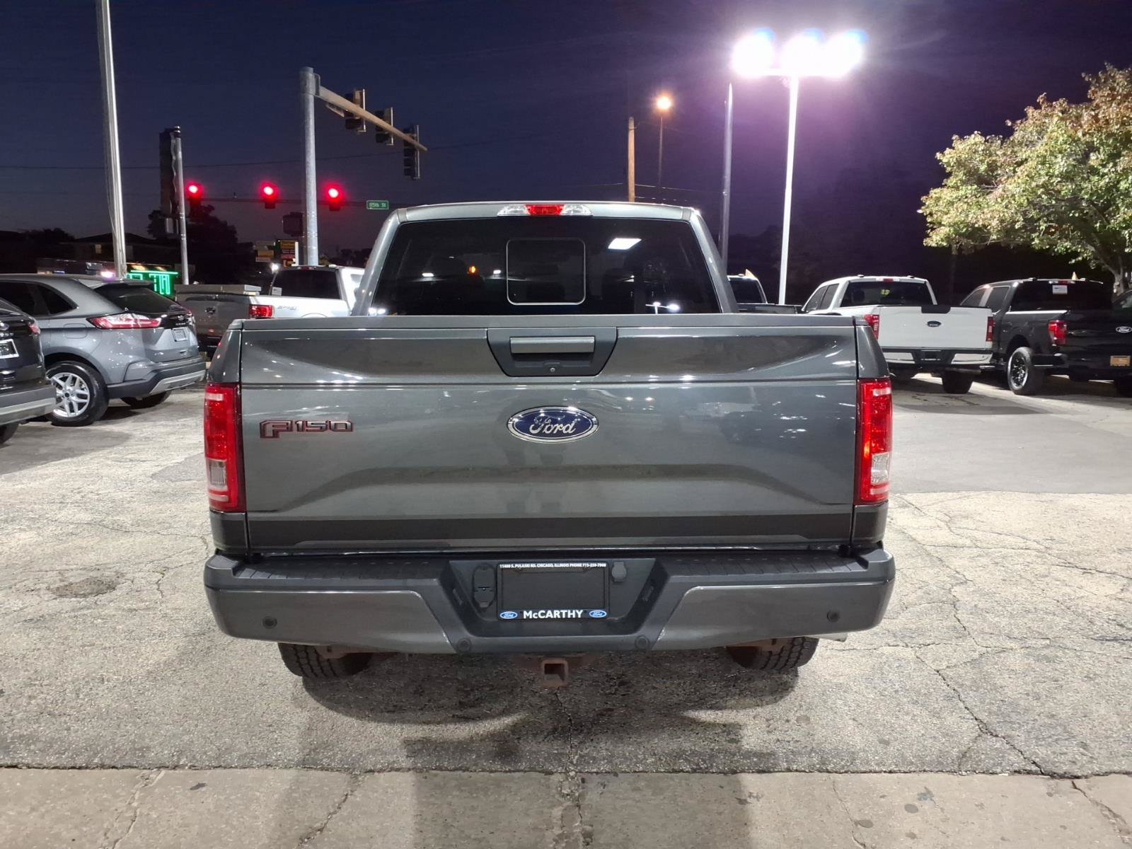 Used 2016 Ford F150 XLT w/ Equipment Group 302A Luxury AWD/4WD image 4