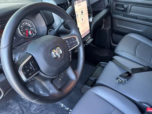 New 2026 RAM 3500 Tradesman AWD/4WD image 9