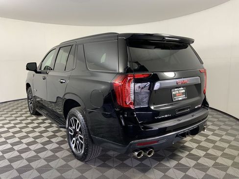 Used 2024 GMC Yukon AT4 w/ Technology Package image 7