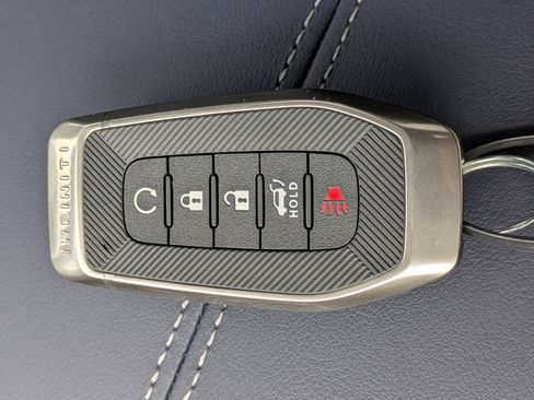 New 2026 INFINITI QX60 Sport w/ Dark Cargo Package image 32