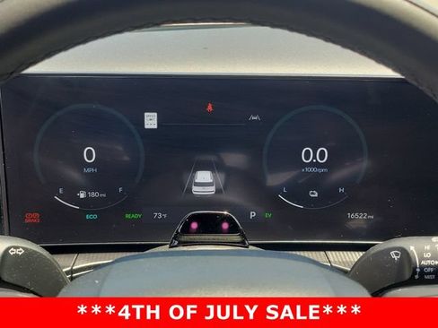 Used 2024 Hyundai Santa Fe Calligraphy AWD/4WD image 9
