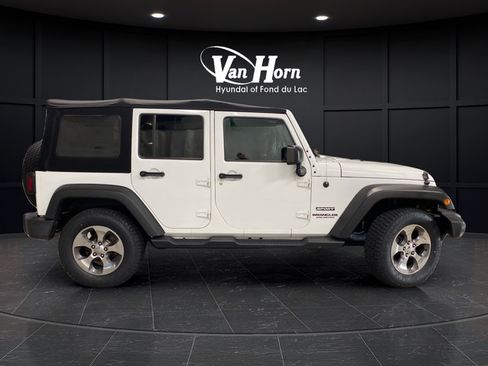 Used 2016 Jeep Wrangler Unlimited Sport w/ Dual Top Group AWD/4WD image 8