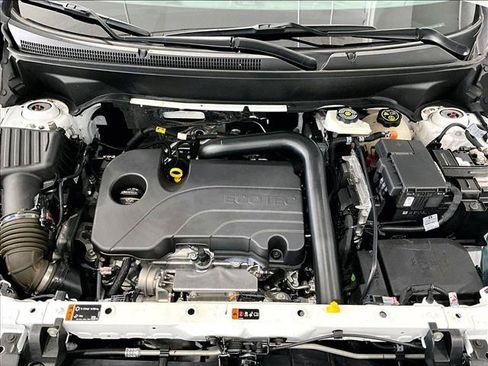 Used 2024 Chevrolet Equinox LS w/ LS Convenience Package FWD image 11