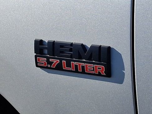 Used 2016 RAM 1500 Lone Star image 10