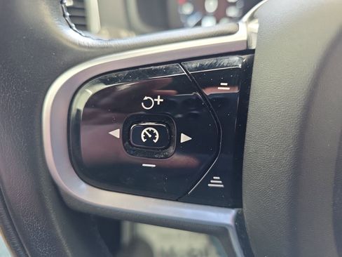 Used 2021 Volvo XC90 T8 Inscription w/ Advanced Package image 38