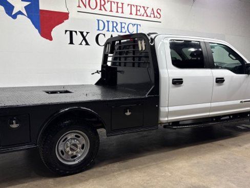 Used 2022 Ford F250 XL w/ Power Equipment Group AWD/4WD image 5
