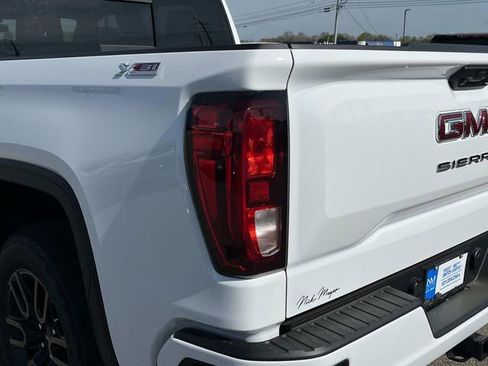 New 2026 GMC Sierra 1500 Elevation w/ Preferred Package AWD/4WD image 11