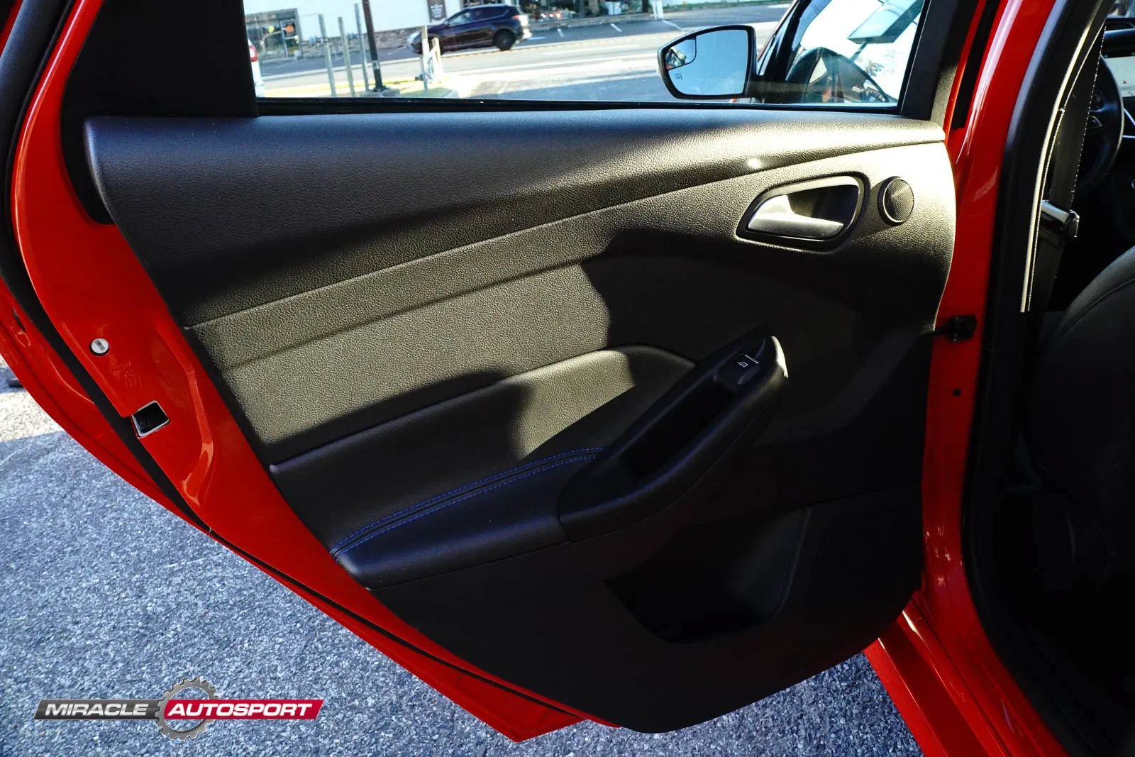Used 2018 Ford Focus RS AWD/4WD image 22
