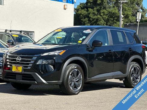 Used 2024 Nissan Rogue SV AWD/4WD image 10