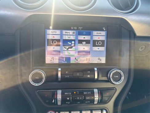 Used 2019 Ford Mustang Premium RWD image 20