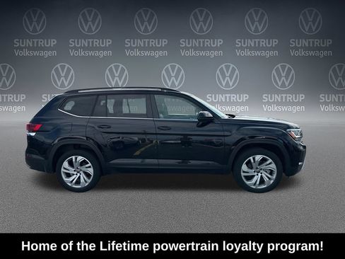 Used 2023 Volkswagen Atlas SE w/ Panoramic Sunroof Package AWD/4WD image 7