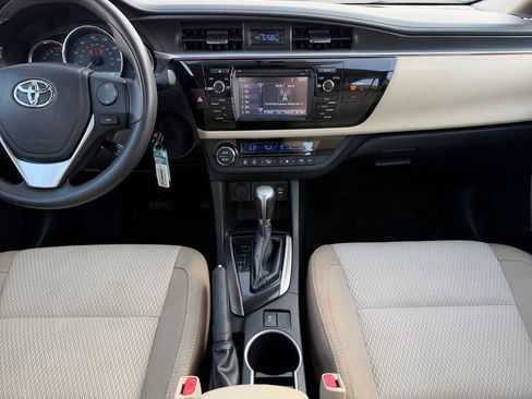 Used 2016 Toyota Corolla LE image 25