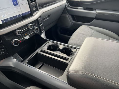 Used 2022 Ford F150 XLT w/ Equipment Group 302A High image 39