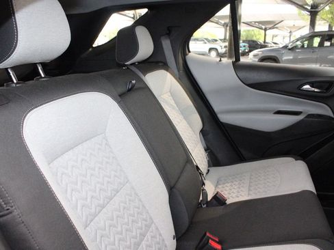 Used 2024 Chevrolet Equinox LS w/ LS Convenience Package AWD/4WD image 50