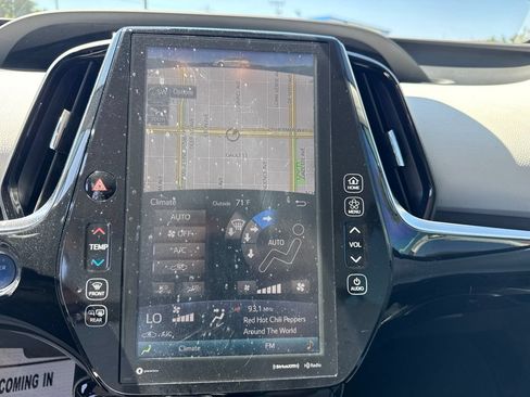 Used 2020 Toyota Prius Prime XLE w/ Carpet Mat Package FWD image 14