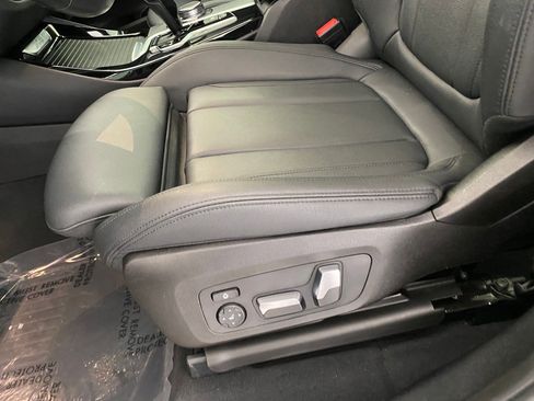 Used 2018 BMW X3 xDrive30i w/ M Sport Package image 12