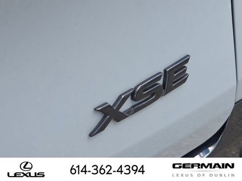 Used 2025 Toyota Sienna XSE w/ XSE Plus Package AWD/4WD image 16
