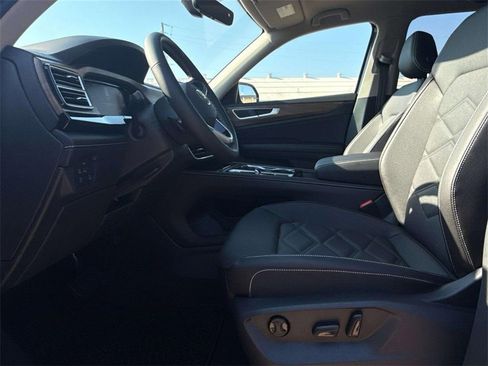 New 2026 Volkswagen Atlas SE image 11