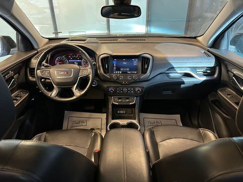 Used 2022 GMC Terrain AT4 w/ Tech Package AWD/4WD image 9