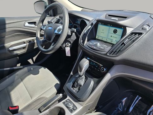 Used 2016 Ford Escape SE w/ Equipment Group 201A AWD/4WD image 46