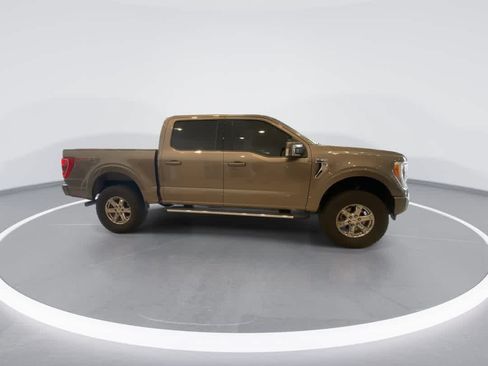 Used 2021 Ford F150 XLT w/ Equipment Group 302A High AWD/4WD image 9