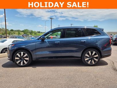 New 2025 Volvo EX90 Ultra