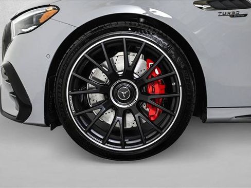 New 2026 Mercedes-Benz E 53 AMG e 4MATIC Sedan image 26