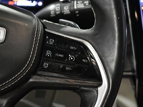 Used 2021 Jeep Grand Cherokee L Overland w/ Luxury Tech Group IV image 17