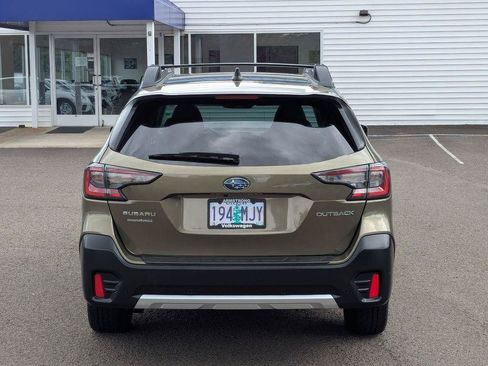 Used 2020 Subaru Outback Limited w/ Popular Package #2 AWD/4WD image 4