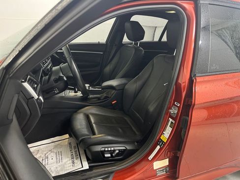 Used 2018 BMW 330i xDrive Sedan image 18