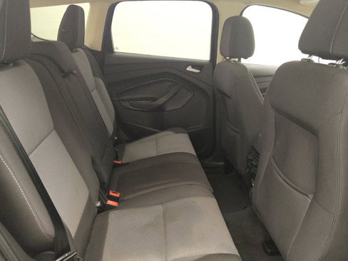 Used 2017 Ford Escape SE FWD image 19