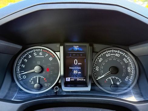 Certified 2023 Toyota Tacoma TRD Off-Road AWD/4WD image 29