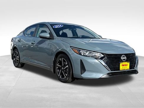 Used 2024 Nissan Sentra SV image 1