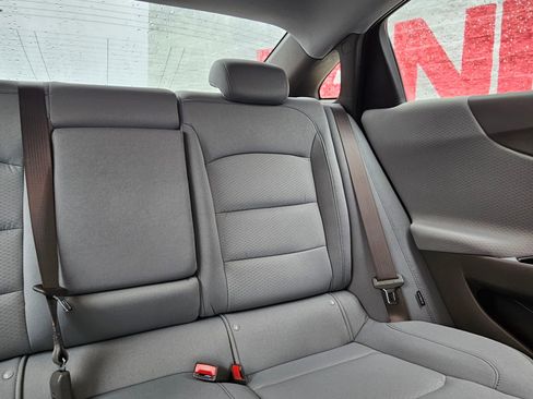 Used 2025 Chevrolet Malibu LT image 26
