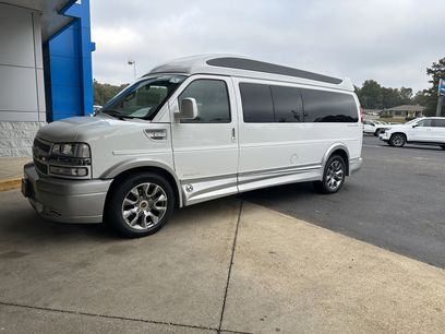 New 2024 Chevrolet Express 2500 Extended