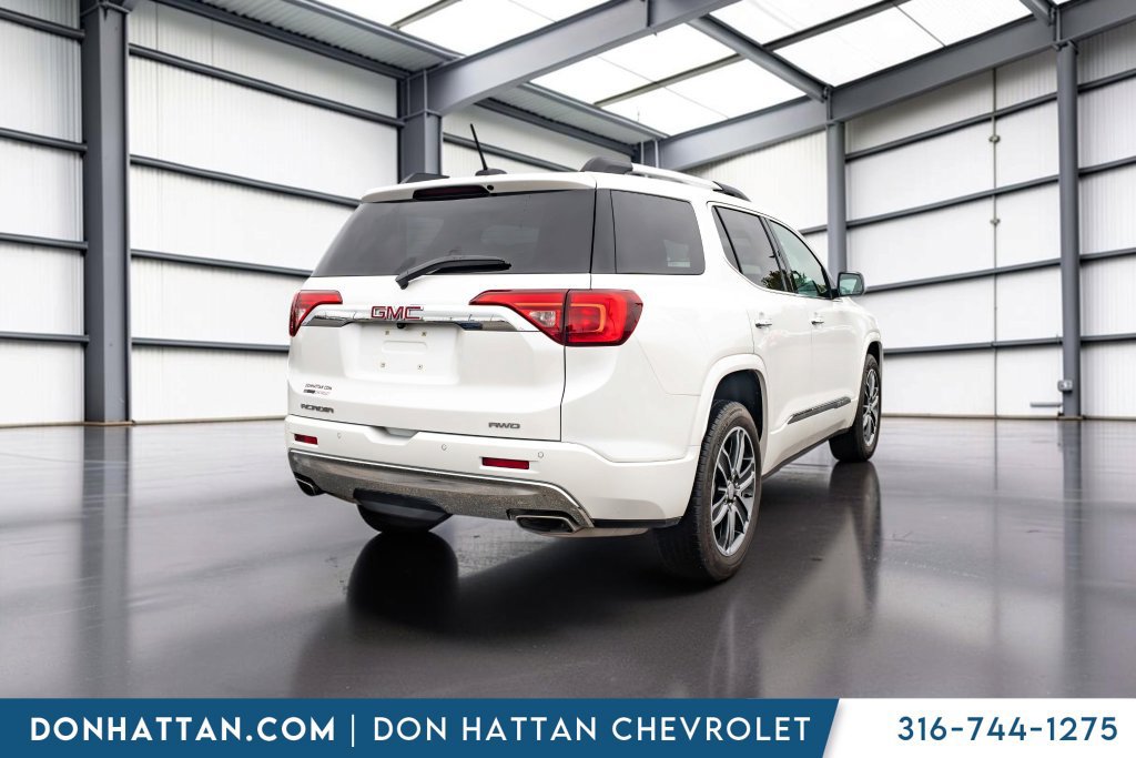 Used 2018 GMC Acadia Denali w/ Technology Package AWD/4WD image 38