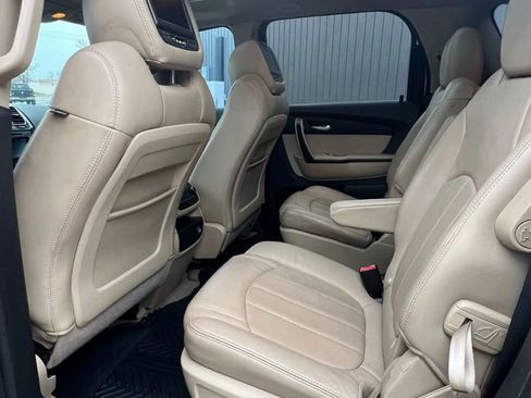 Used 2012 GMC Acadia Denali image 9