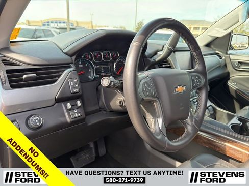 Used 2016 Chevrolet Suburban LT image 20