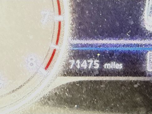 Used 2022 Nissan Sentra SV FWD image 16