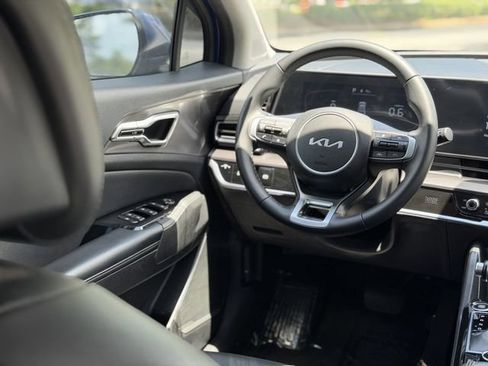 Certified 2023 Kia Sportage EX FWD image 35