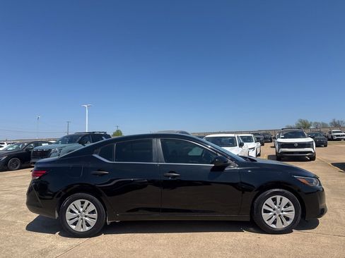 Certified 2024 Nissan Sentra S image 23