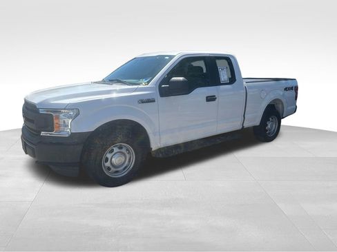 Used 2019 Ford F150 XL w/ Equipment Group 101A Mid AWD/4WD image 3