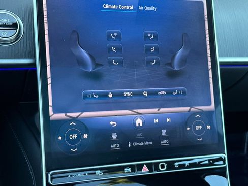 Certified 2025 Mercedes-Benz S 580 4MATIC Sedan image 21