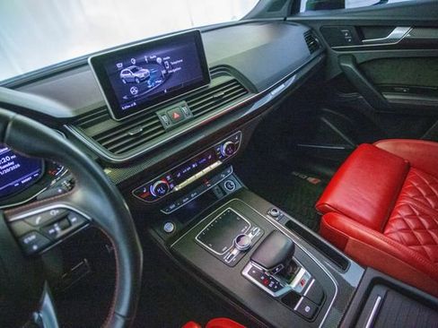 Used 2020 Audi SQ5 Premium Plus w/ Premium Plus Package image 51