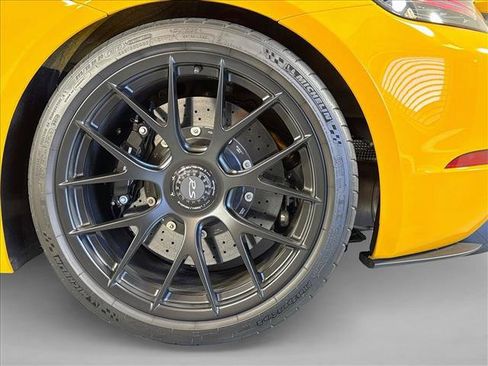 Certified 2025 Porsche 718 Cayman GT4 RS RWD image 23