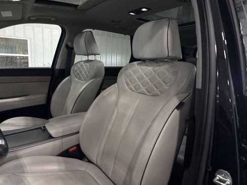 Used 2021 Hyundai Palisade Limited image 23