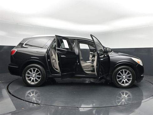 Used 2016 Buick Enclave Leather AWD/4WD image 38