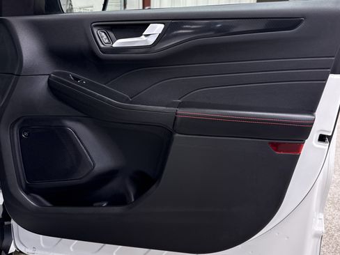 Used 2023 Ford Escape ST-Line Select w/ Tech Pack #2 image 33