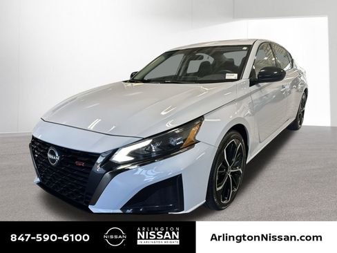 Certified 2024 Nissan Altima 2.5 SR FWD image 1