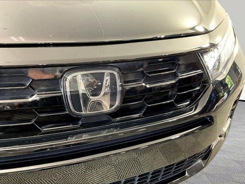 Used 2025 Honda Odyssey Elite image 34